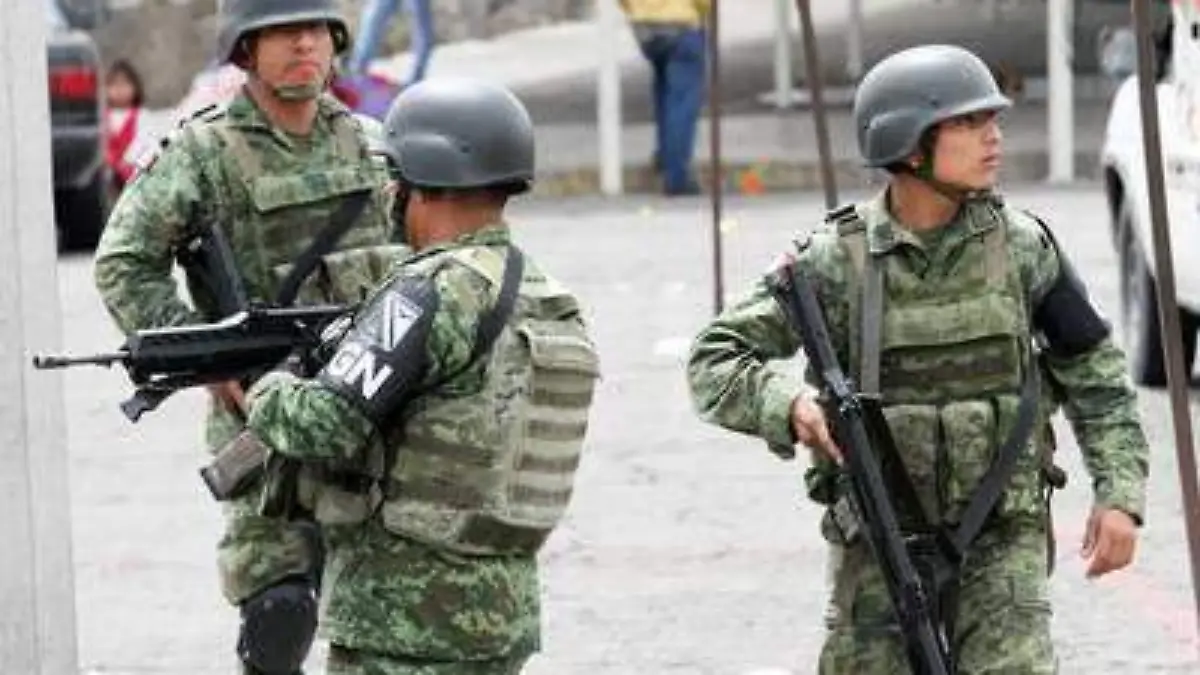 OPERATIVO DE LA GUARDIA NACIONAL EN EL MERCADO UNIÓN  (25)